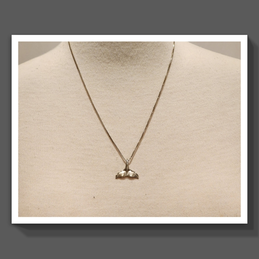Sterling Silver Whale Tail Vintage Pendant and Necklace